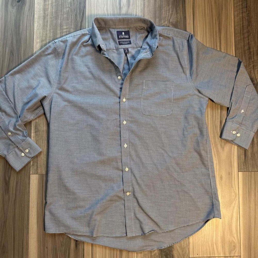 Stafford men's long sleeve button-down shirt in size 17 featuring a classic